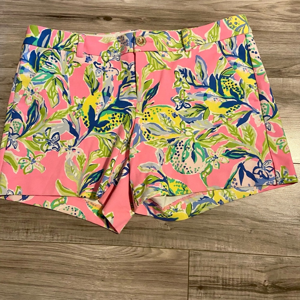 Size 8 Lilly Pulitzer Pink and Green Bermuda Shorts Vibrant Tropical Print